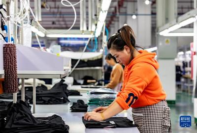 全力趕訂單 年末生產忙