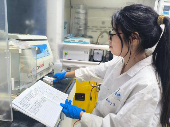 溫州大學(xué) 聚焦導(dǎo)電油墨技術(shù)突破，助力國(guó)產(chǎn)電子標(biāo)簽產(chǎn)業(yè)升級(jí)